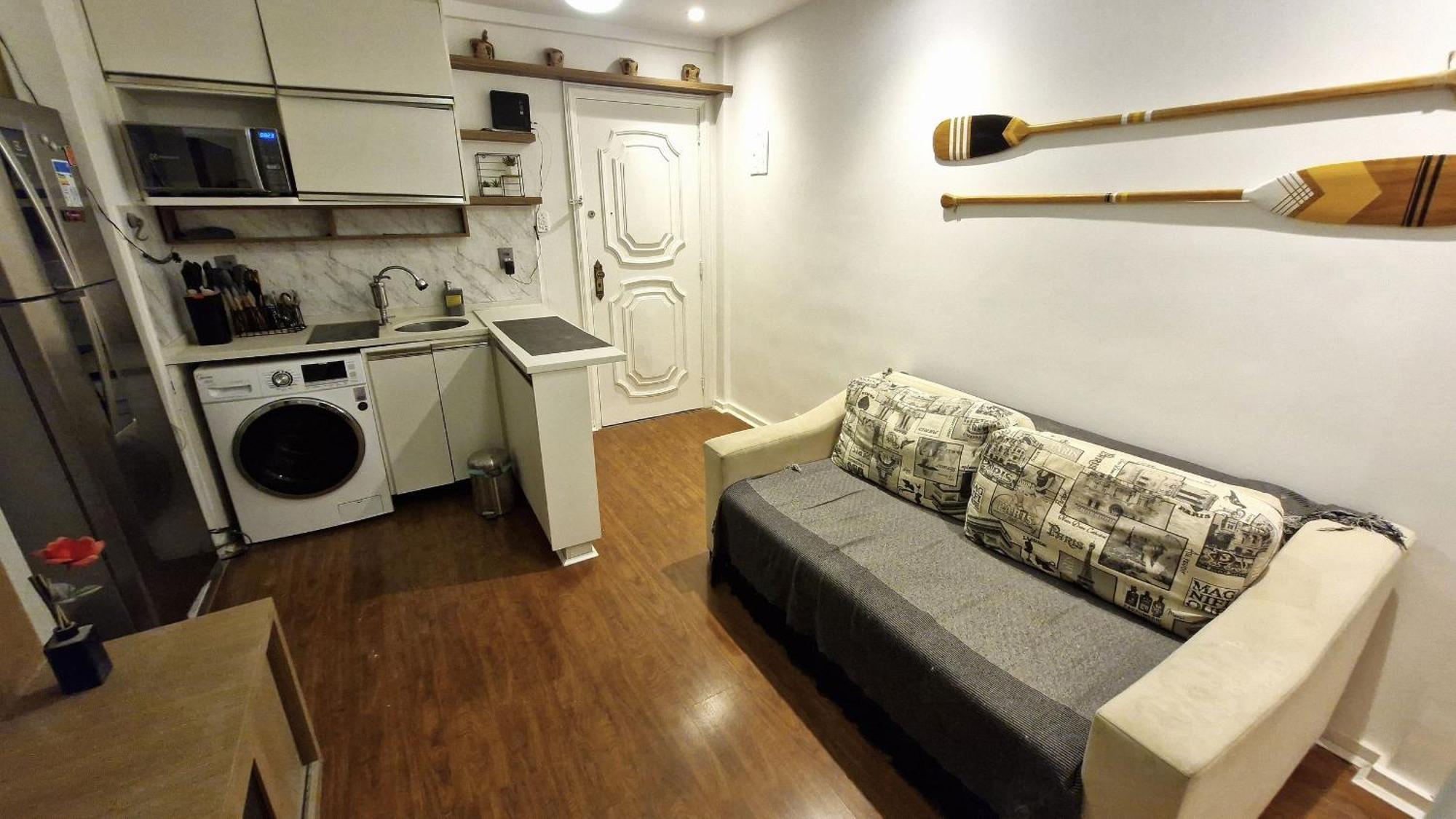 E Sala Proximo A * Rio de Janeiro